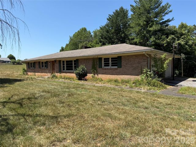 649 Curtis Bridge Road, North Wilkesboro, NC 28659