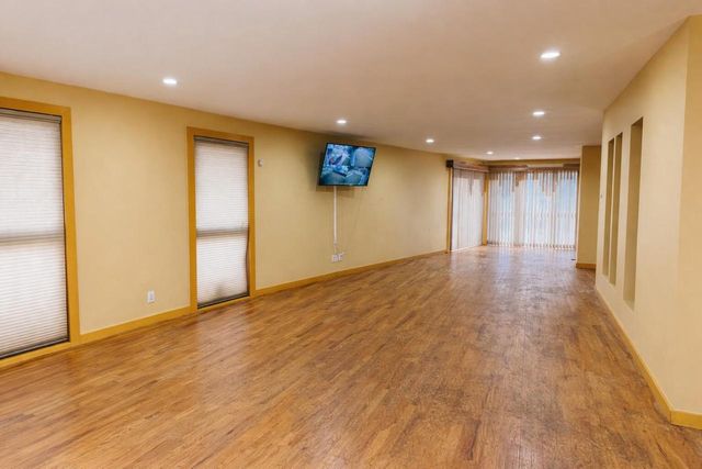 4647 W Scranton PLACE, Milwaukee, WI 53216