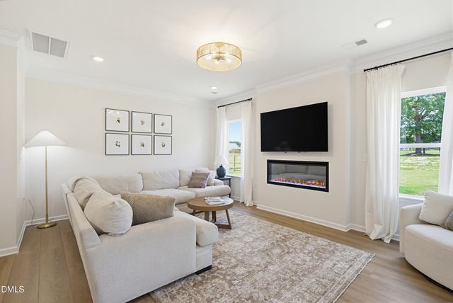 75 Commons Circle, Clayton, NC 27520