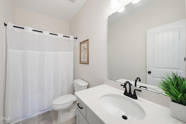 75 Commons Circle, Clayton, NC 27520