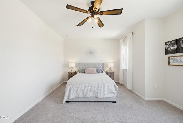 75 Commons Circle, Clayton, NC 27520