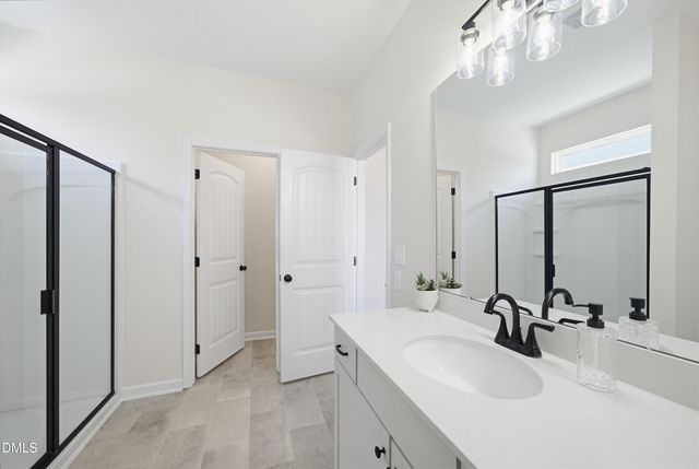 75 Commons Circle, Clayton, NC 27520