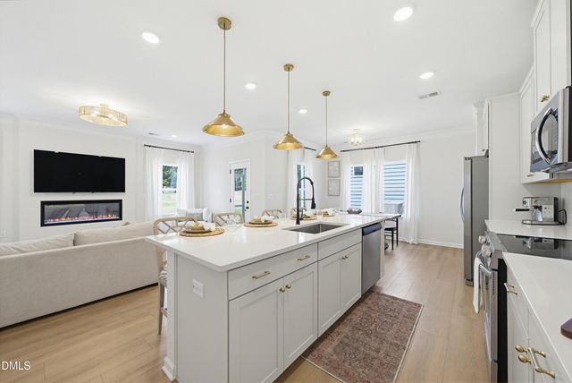 75 Commons Circle, Clayton, NC 27520