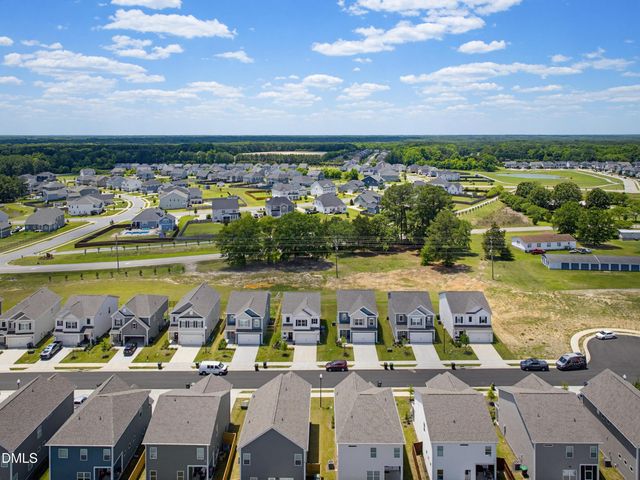 75 Commons Circle, Clayton, NC 27520