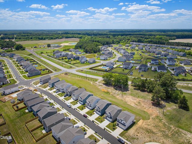 75 Commons Circle, Clayton, NC 27520