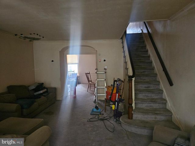 6112 N 6TH ST N, Philadelphia, PA 19120