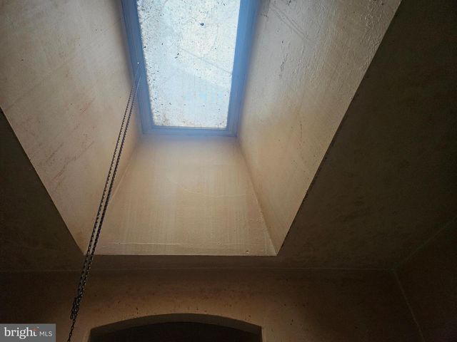 6112 N 6TH ST N, Philadelphia, PA 19120