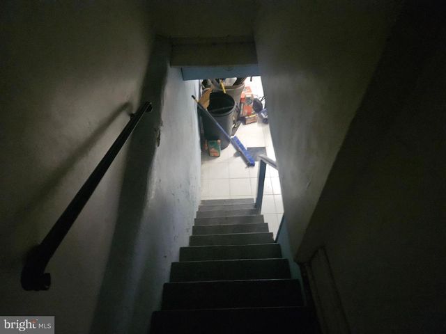 6112 N 6TH ST N, Philadelphia, PA 19120