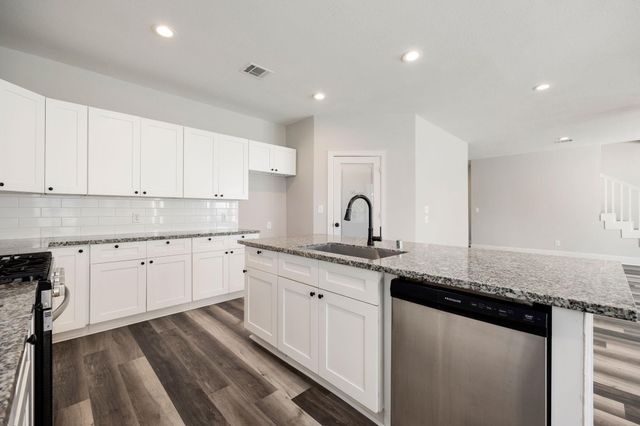 5401 Zephyr Lane, Willis, TX 77318