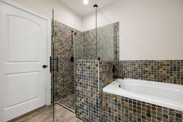 5401 Zephyr Lane, Willis, TX 77318