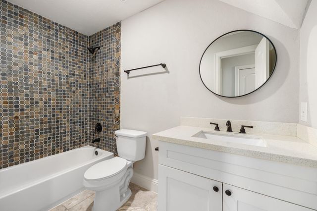 5401 Zephyr Lane, Willis, TX 77318