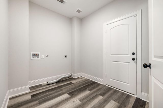 5401 Zephyr Lane, Willis, TX 77318