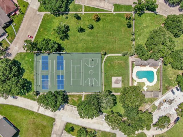 5401 Zephyr Lane, Willis, TX 77318