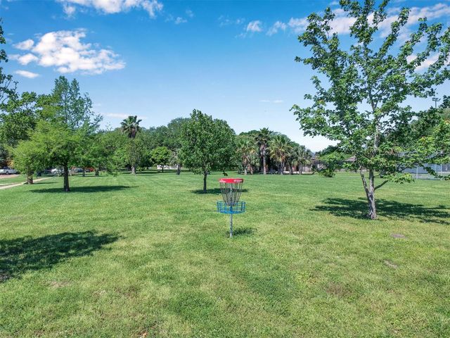 5401 Zephyr Lane, Willis, TX 77318