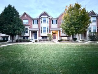 2911 Henley Lane 2911, Naperville, IL 60540