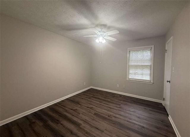 105 Arbour Run, Suwanee, GA 30024