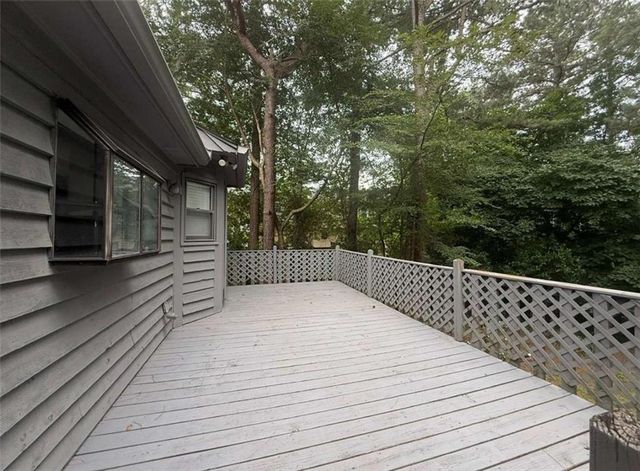 105 Arbour Run, Suwanee, GA 30024