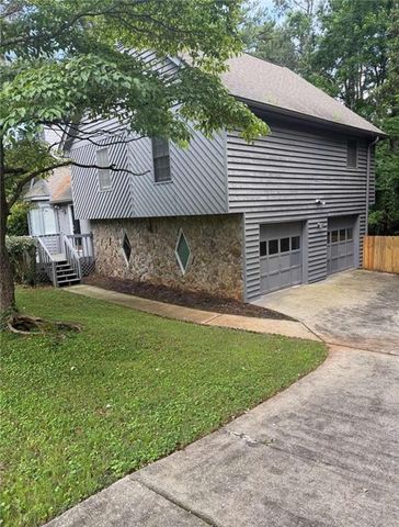 105 Arbour Run, Suwanee, GA 30024