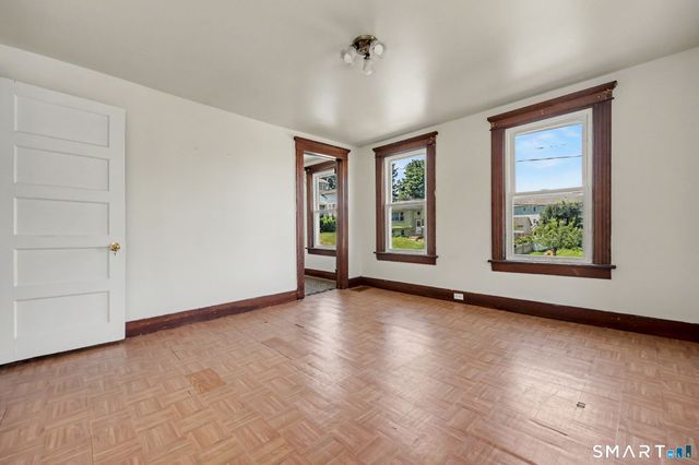 26 Victor Street, Danbury, CT 06810