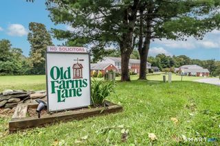 86 Old Farms Lane 86, New Milford, CT 06776