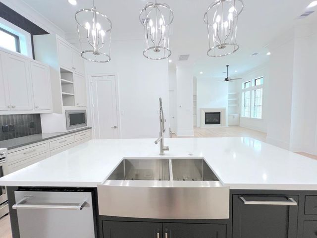 2122 Blalock Road A, Houston, TX 77080