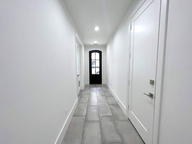 2122 Blalock Road A, Houston, TX 77080