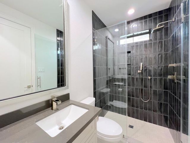 2122 Blalock Road A, Houston, TX 77080