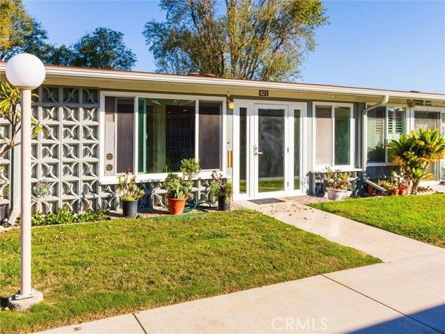 13860 St. Andrews 62i, Seal Beach, CA 90740