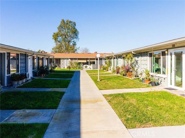 13860 St. Andrews 62i, Seal Beach, CA 90740