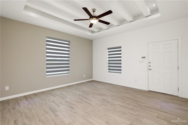 220 W Campeche Avenue, Alton, TX 78573