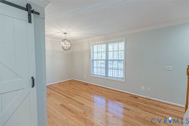 351 Lake Caroline Dr, Ruther Glen, VA 22546