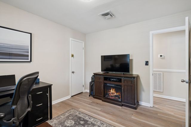 205 Overcrest Ct, Nashville, TN 37211