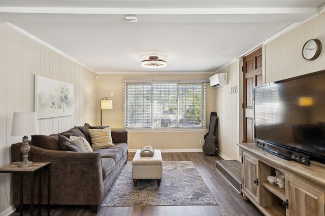 205 Overcrest Ct, Nashville, TN 37211