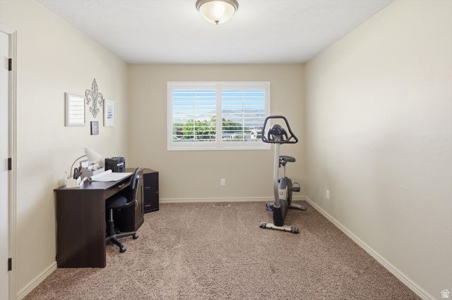 1830 W 5050 S, Roy, UT 84067