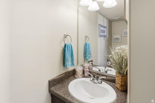 1830 W 5050 S, Roy, UT 84067