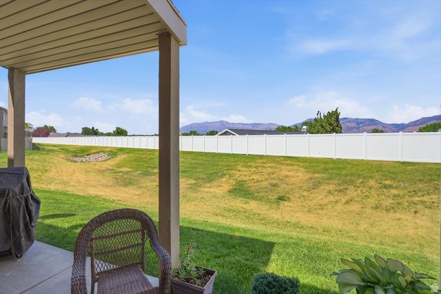 1830 W 5050 S, Roy, UT 84067