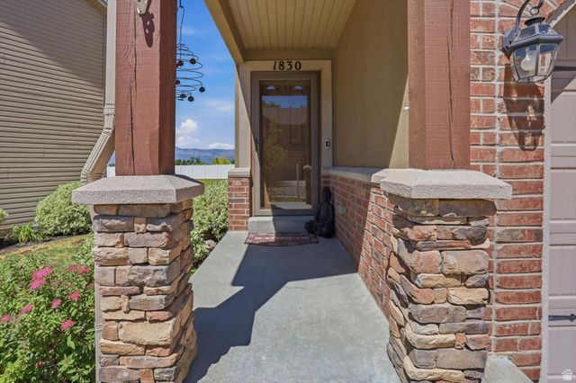 1830 W 5050 S, Roy, UT 84067