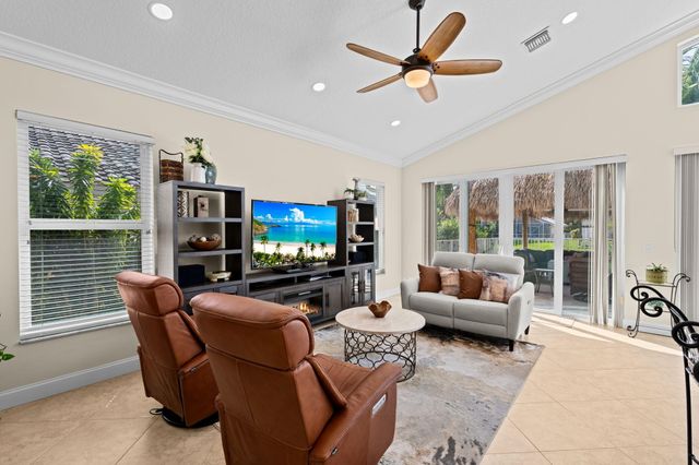 9924 NW 49TH Place, Coral Springs, FL 33076