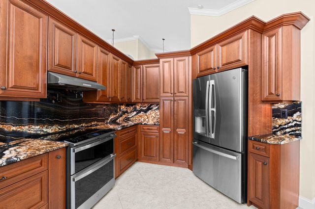 9924 NW 49TH Place, Coral Springs, FL 33076