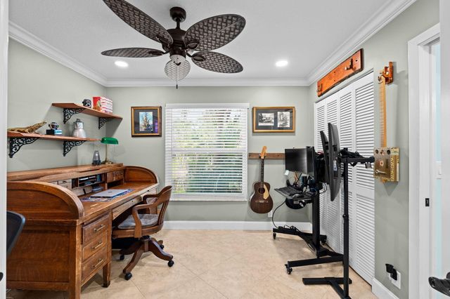9924 NW 49TH Place, Coral Springs, FL 33076