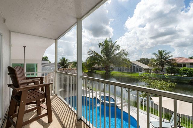 9924 NW 49TH Place, Coral Springs, FL 33076