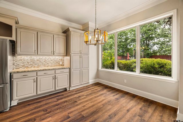 2317 Firestone Circle, Tyler, TX 75703