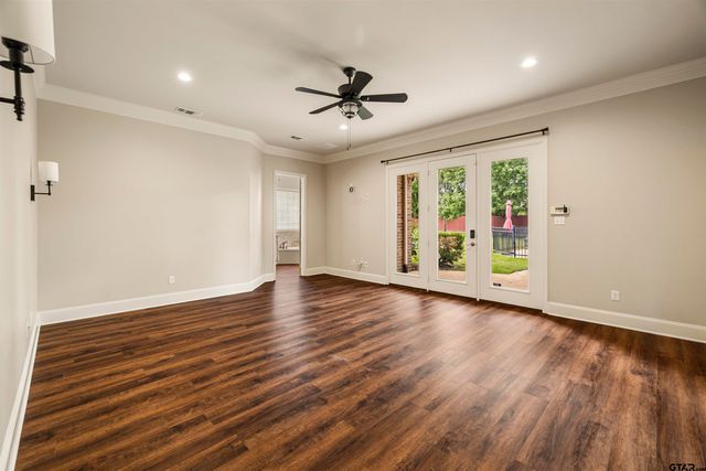 2317 Firestone Circle, Tyler, TX 75703