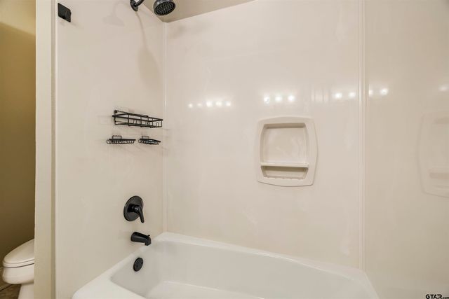 2317 Firestone Circle, Tyler, TX 75703