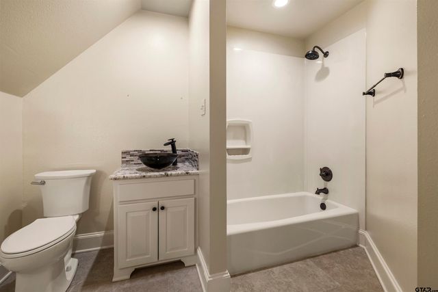 2317 Firestone Circle, Tyler, TX 75703