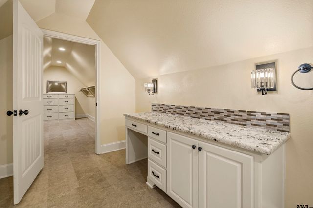 2317 Firestone Circle, Tyler, TX 75703