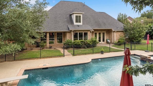 2317 Firestone Circle, Tyler, TX 75703