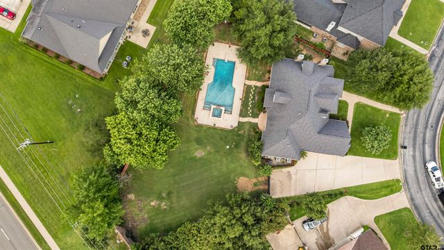 2317 Firestone Circle, Tyler, TX 75703