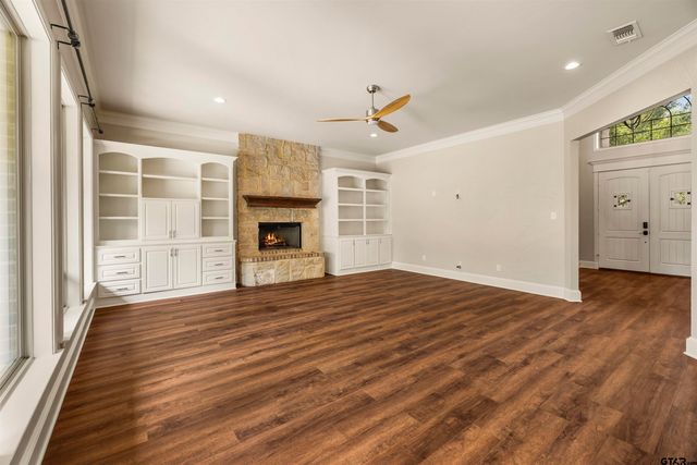 2317 Firestone Circle, Tyler, TX 75703