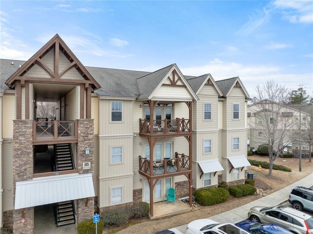 1432 Gadwall Way, Seneca, SC 29678